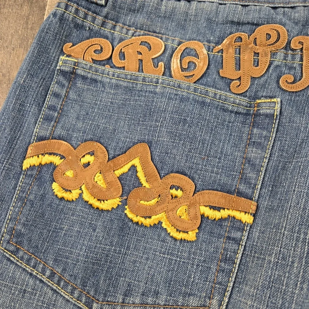 Crown Holder Vintage Y2K Baggy Denim Shorts Embroidered Rosary Crucifix Jorts 42